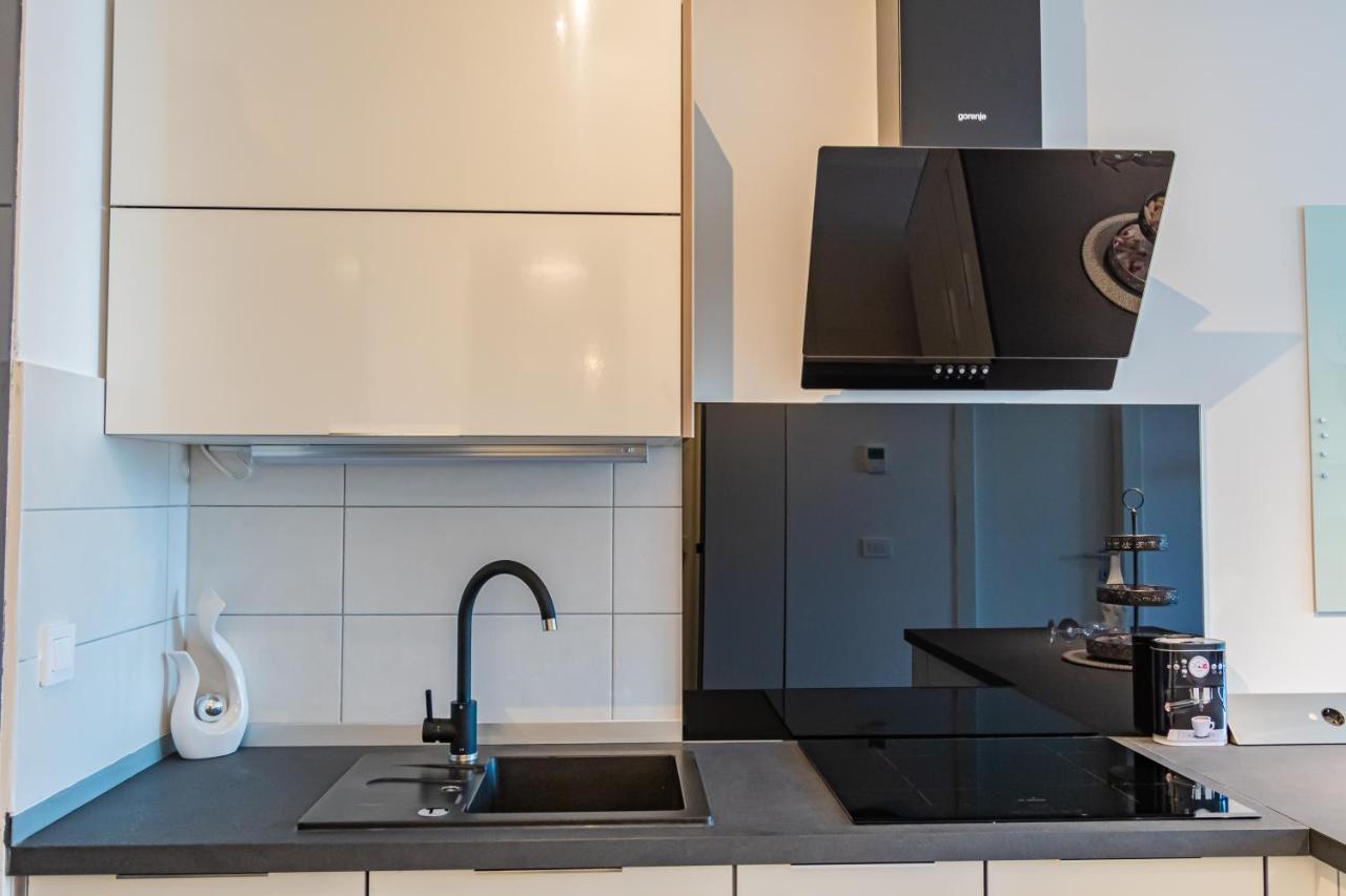 Flexible Selfcheckins 25 - - Garage - Loggia - New - Luxury * Zagreb
