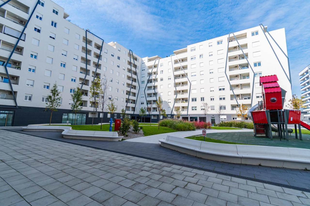 Flexible Selfcheckins 25 - - Garage - Loggia - New - Luxury
